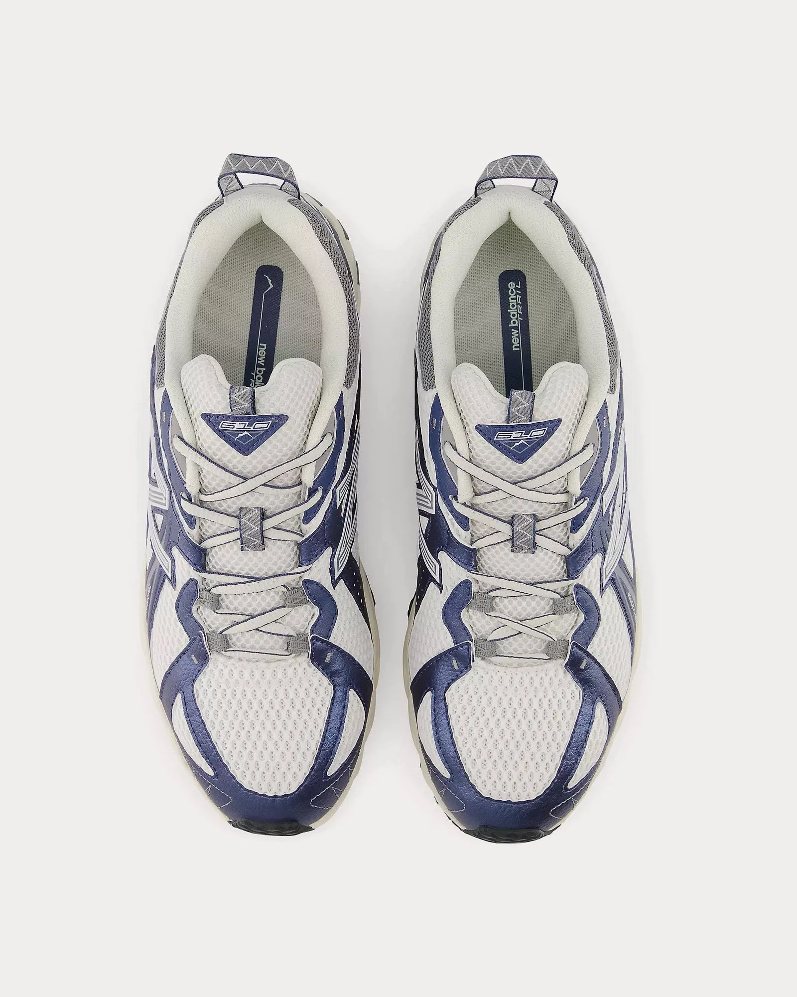 610v1 Vintage Indigo / Reflection / Shadow Grey Low Top Sneakers