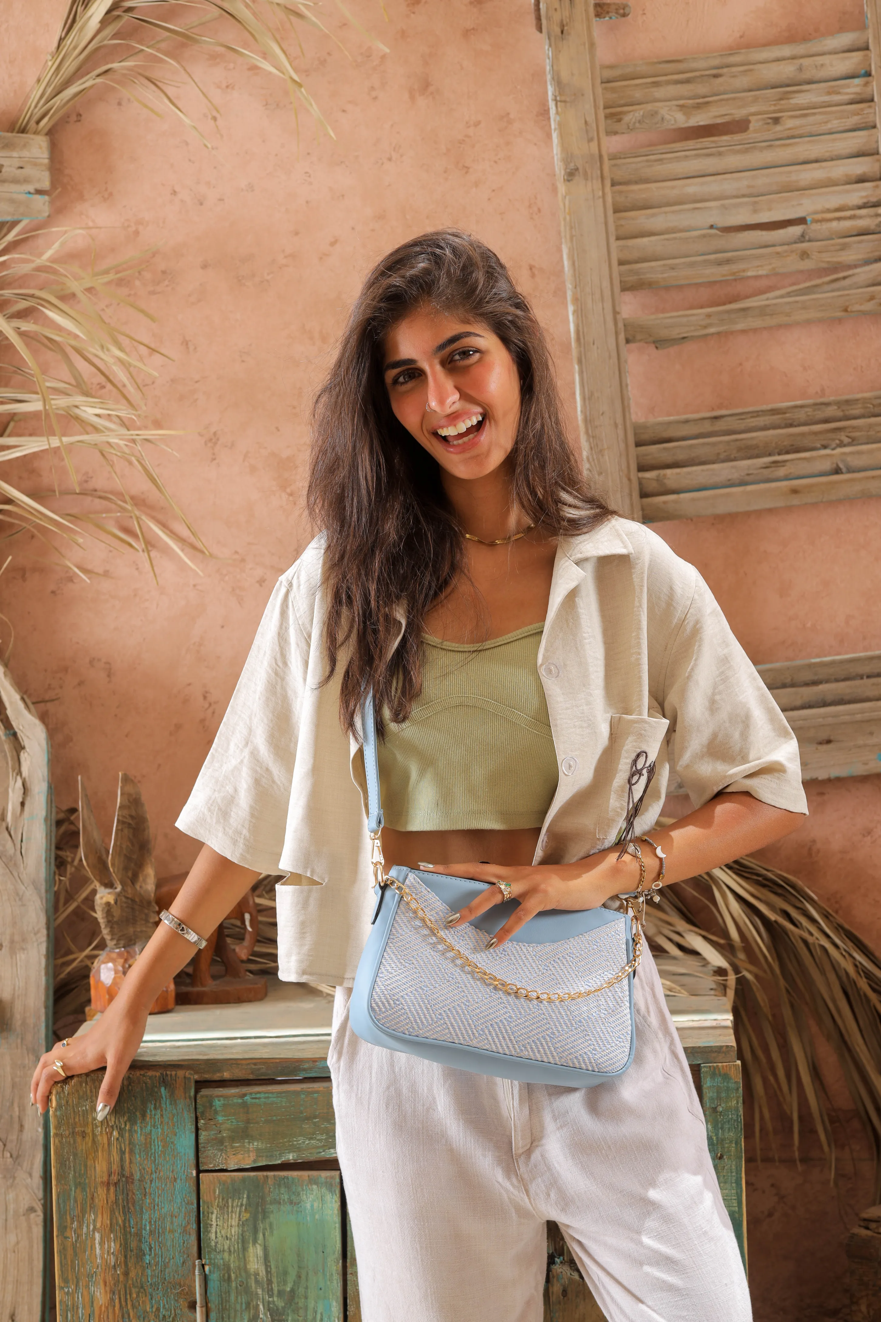 Chic Woven Chain Crossbody - blue
