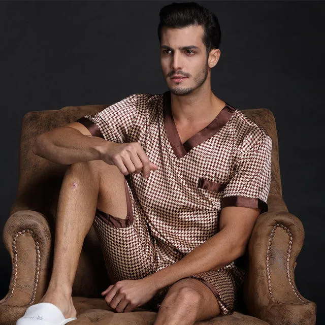 Custom Men Satin Silk Pyjamas Sets Of T Shirt Shorts