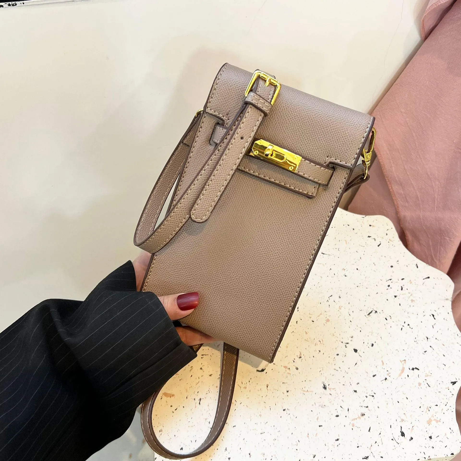 ELLIE Crossbody Leather Bag