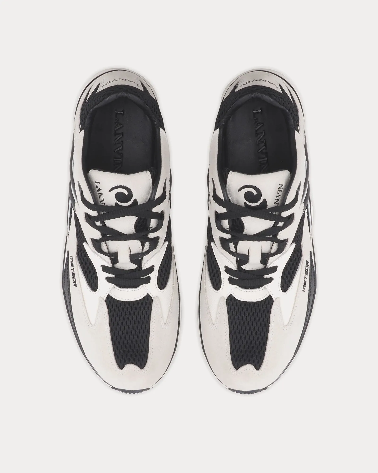 Meteor Mesh & Suede Black / White Low Top Sneakers