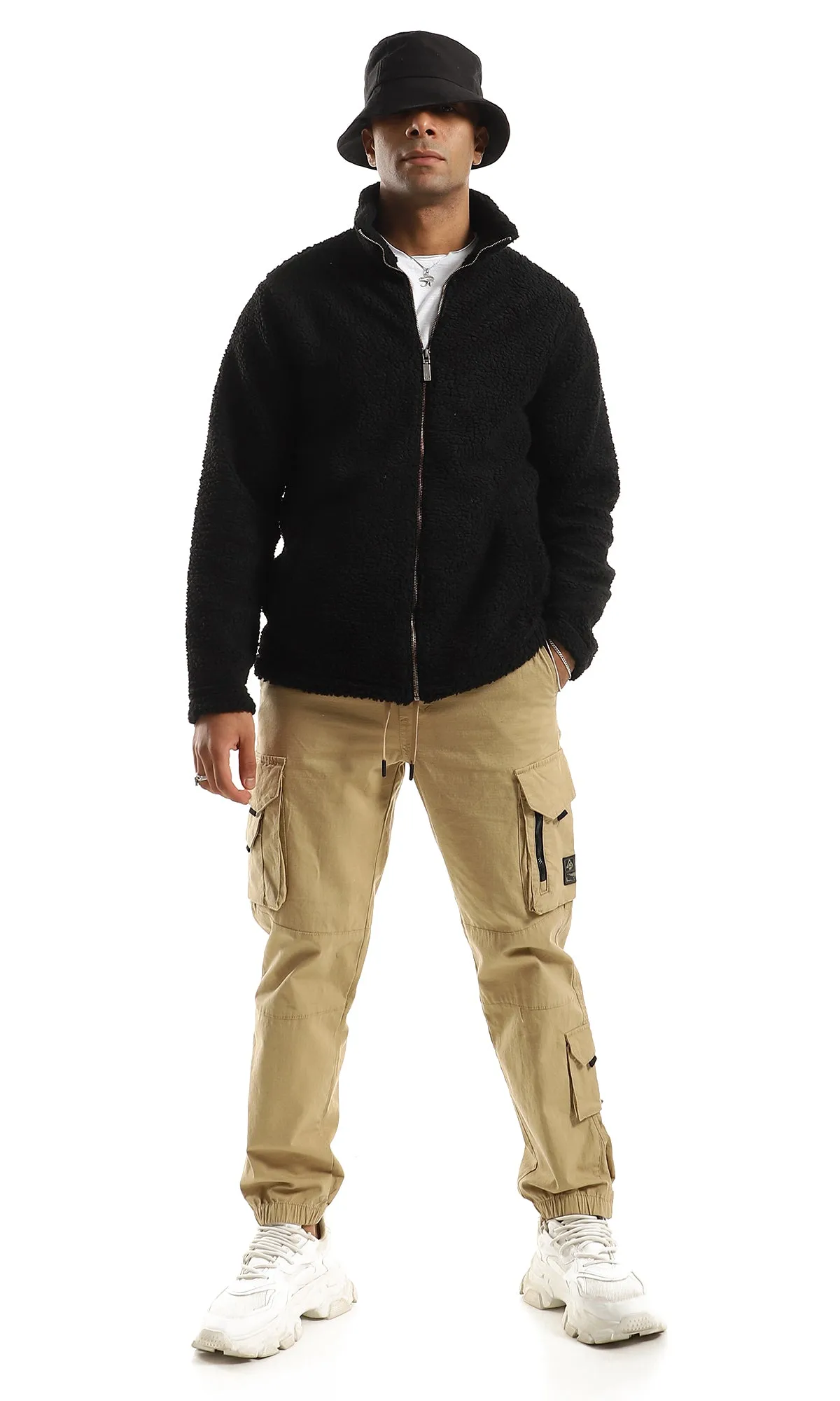 O156174 Cozy Fur Zip Through Neck Black Jacket With Side Pockets